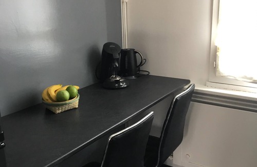 Coteaux Ouest Apartment | T3 ROUEN docks side with free parking - 4 BEDS