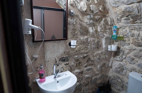 Eyyubiye Hotel | Taştepeler Konak