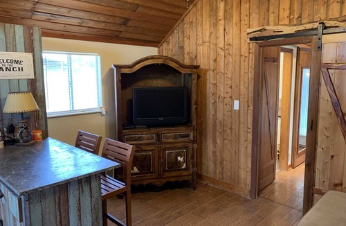 Comfort House | Tabasco Ranch Pony Cabin