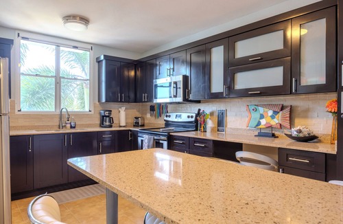 Aguada Condo | Table Rock Beachfront Penthouse Minutes from Rincon and Excellent Surfing