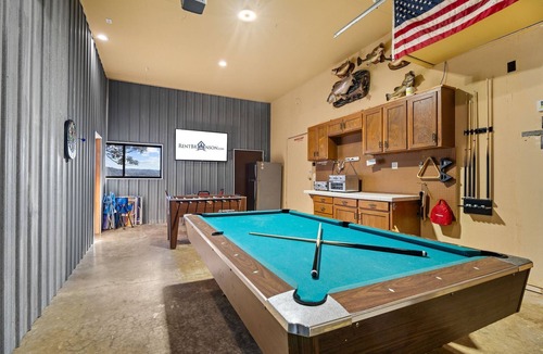 Lampe House | Table Rock Lake Access, Pvt Outdoor Pool, Pvt Hot Tub, $400 of Daily Tickets, Panoramic Views