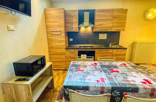 Bardonecchia Apartment | Tabor - STUDIO sleeps 4