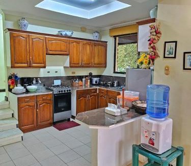 Calaca Apartment | Tagaytay Rustic Villa