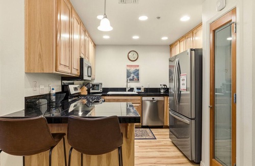 Olympic Valley Apartment | Tahoe Basecamp | Ski, Spa & Lake Access