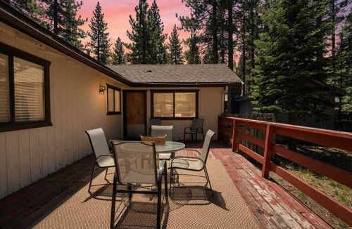 Black Bart Cabin | Tahoe Cabin with Stone Fireplace, 2-Car Garage & Fenced Yard — Steps to the River