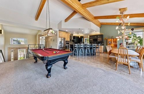 Tahoe Keys House | Tahoe Keys Lakefront 5BR 4BA Hot Tub, Billiards