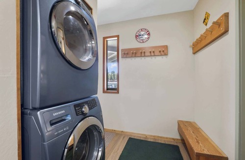 Tahoe Keys Apartment | Tahoe Keys Marina View: Tahoe Keys short term rental