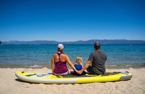 South Lake Tahoe Cabin | Tahoe Lakeshore Lodge & Spa