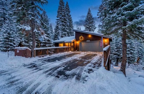 Kingswood Estates House | Tahoe Retreat with Scenic Views and Spacious Deck
