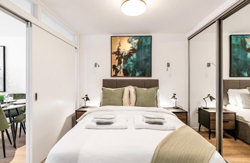 Cambridge Apartment | Tailored Stays - Central Cambridge, River Walk Apartments