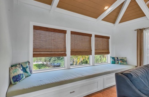Palm Island House | Tailwind South: Beautiful 3 bedroom across the street from Beach!