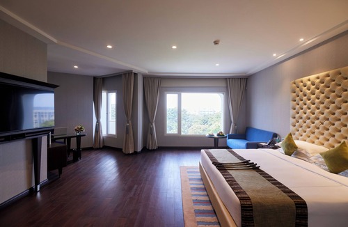 Banjara Hills Hotel | Taj Deccan