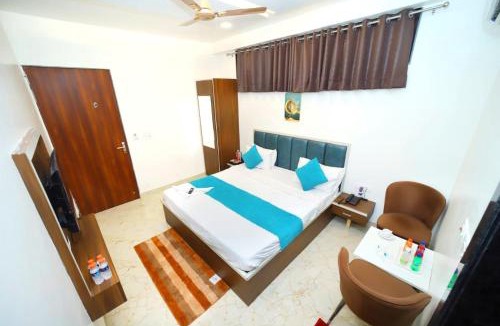 Taj Ganj Hotel | Taj Holiday Villa