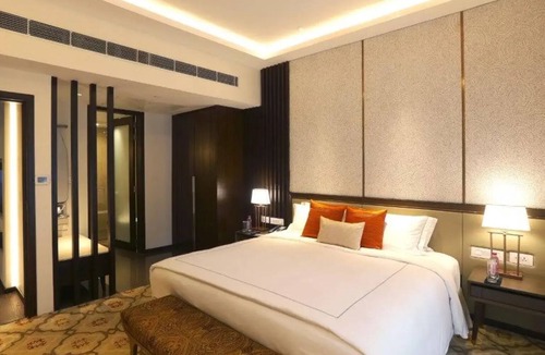 Gomti Nagar Hotel | Taj Mahal Lucknow