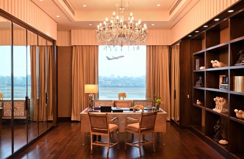 Vile Parle East Hotel | Taj Santacruz