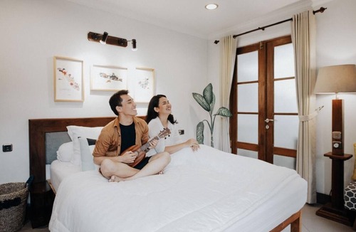 Sinduadi House | Tajug Loro - Modern javanese style rooms
