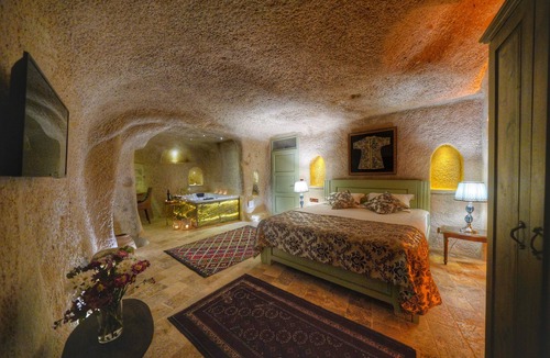 Uchisar Hotel | Takaev Cave House