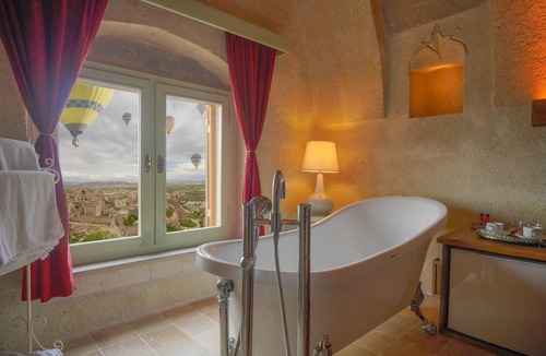 Uchisar Hotel | Takaev Cave House