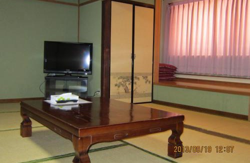 Konpira Onsen Hotel | Takaraya