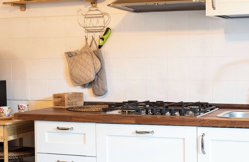 Farra d'Alpago Cabin | Take a break at this cozy lodge by Lake St. Cross Bl.