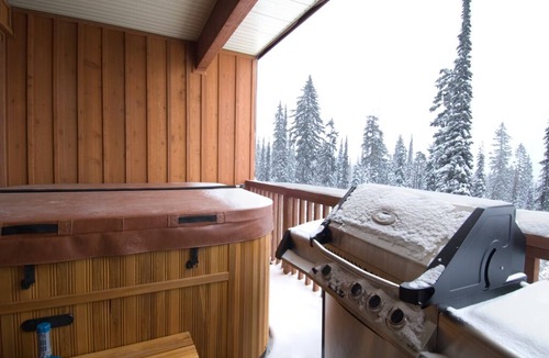 Big White Ski Resort Condo | Take A Vacation From The Ordinary