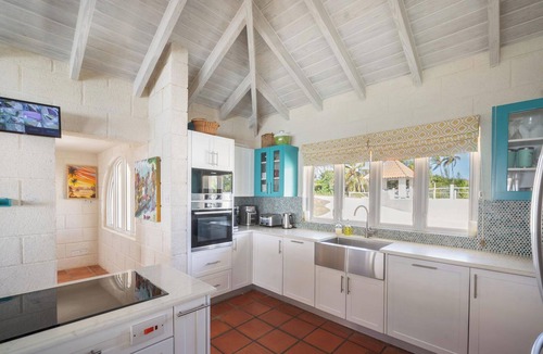 Long Bay House | Take it easy at this unique and tranquil ocean front getaway.
