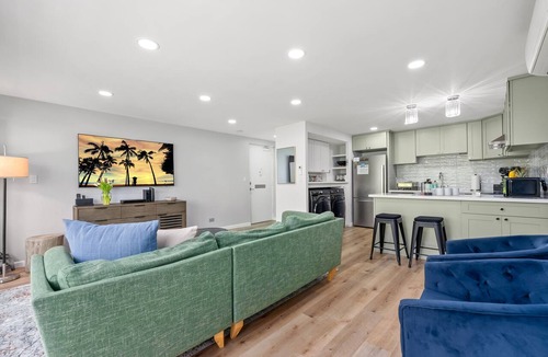 Waikiki Apartment | Take-it-easy Waikīkī Beach Condo