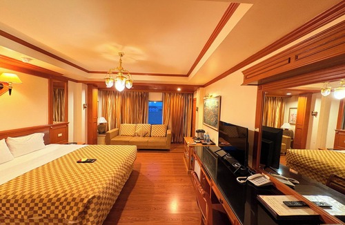 Maha Sarakham Hotel | Taksila Hotel