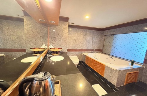 Maha Sarakham Hotel | Taksila Hotel