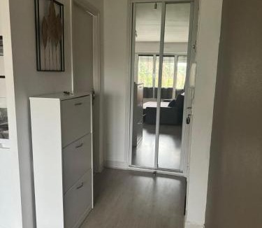 Talence Apartment | Talence - Studio 25 m2 dans résidence avec parking privé à 10 mn de Bordeaux en Tram