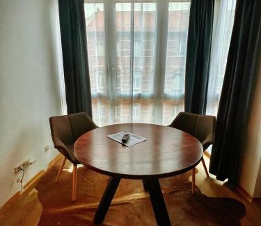 Johannesvorstadt Apartment | Talgarten Studio 8
