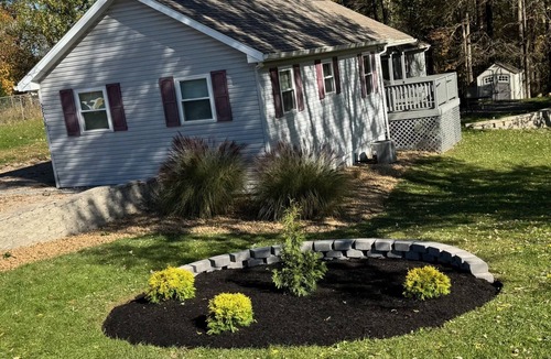Senecaville Cottage | Tall Timbers Retreat. 3 bed 2 bath Cottage & Guest House at Seneca Lake