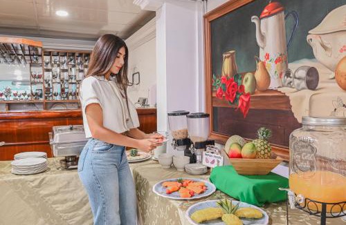 Granada Hotel | TAMA Hotel Granada Real Cali