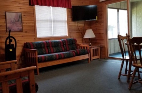 Park Rapids Cabin | Tamarack at Evergreen Bay Resort on Boot Lake