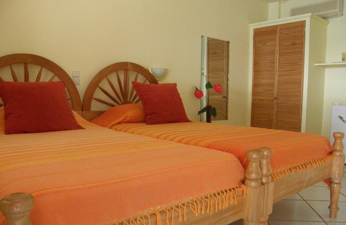 Salisbury Hotel | Tamarind Tree Hotel and Restaurant