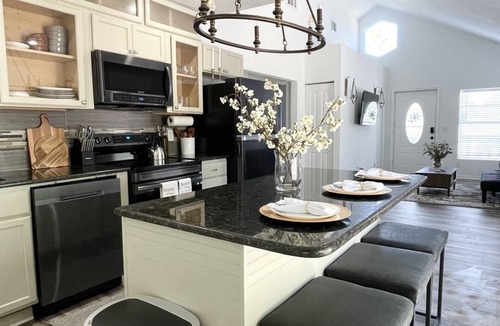 Old Seminole Heights House | Tampa bay bungalow Minutes from downtown!