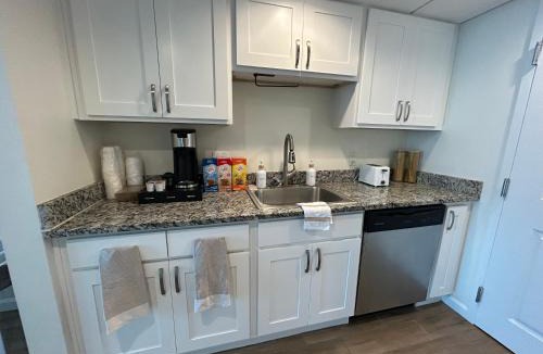 Fort Myers River District Apartment | Tan Haven