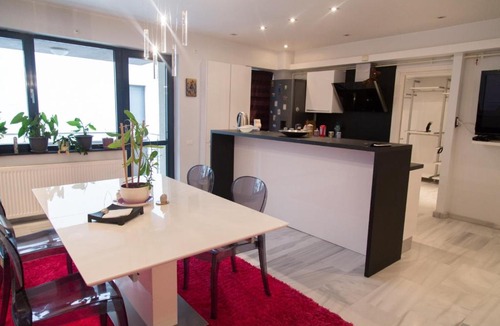 Bucharest City-Centre Apartment | Tan Tan Luxury Down Town