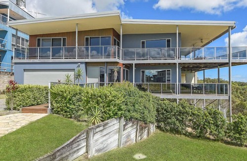 Moreton Island House | Tangalooma Panoramic View Downstairs