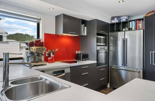 Whangamata House | Tangaroa Beachside Bliss