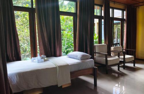 Bitung Hotel | Tangkoko Sanctuary Villa