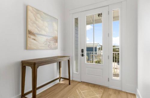 Tang-O-Mar House | Tango Vista With Pool, Elevator, And Beach Views