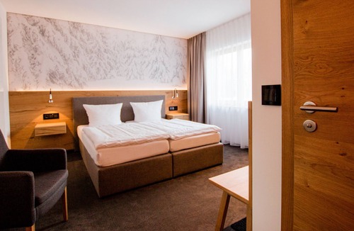 Schoeneck Hotel | Tannenhaus