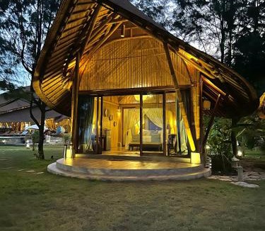 Desa Kadumbul Hotel | Tanoma Sumba