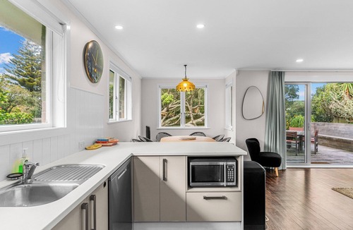 Ruakaka House | Taotahi Hideaway - Ruakaka Waterfront