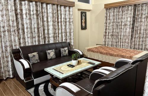 Champawat Cabin | Tapas