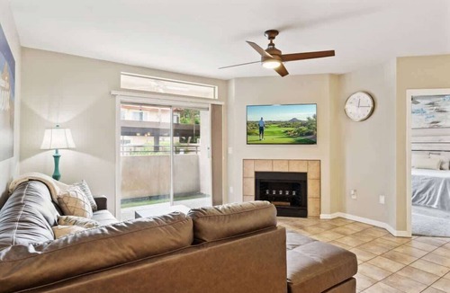 North Mountain Apartment | Tapatio Cliffs Condo: 1st Floor, 3 Heated Pools