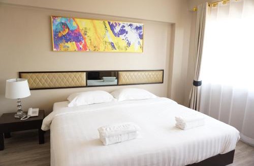 Nai Wiang Hotel | Taris Art Hotel Phrae