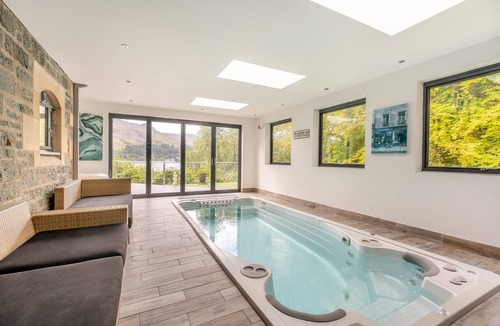 St Fillans House | Tarken House - Five Bedroom House, Sleeps 10