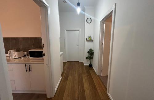 Greenacres Apartment | Tasha's Duplex on Muller